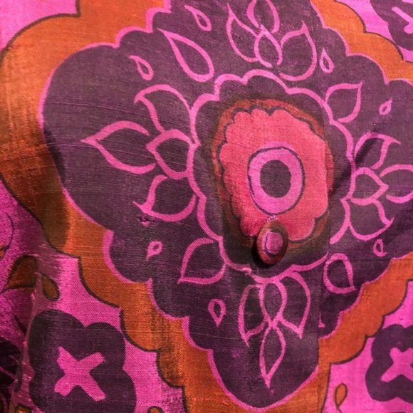 RICH PURPLE SILK SKIRT & JACKET SUIT - Picture 4 of 7